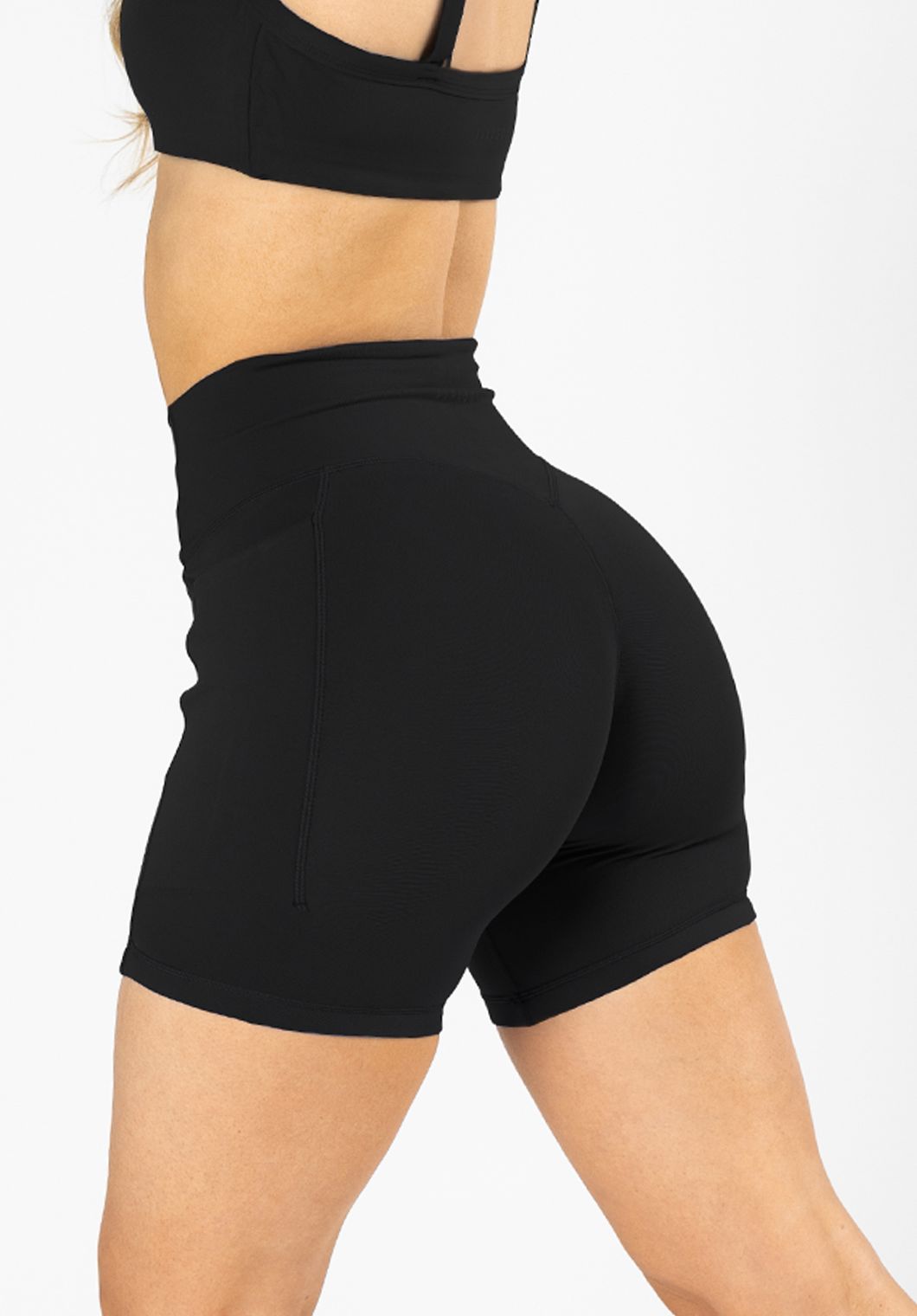 Reluna™ Empower Sculptseam® Pocket Short 6” Black Shorts Paragon Fitwear 