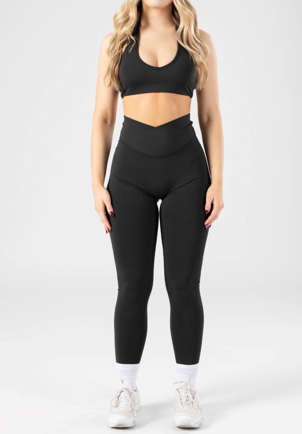 Reluna Crossover Sculptseam Legging Black Leggings/Joggers Paragon Fitwear 